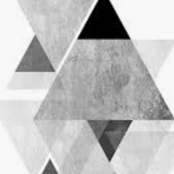 Meet your Posher, Andrea - Picture 1 of 1